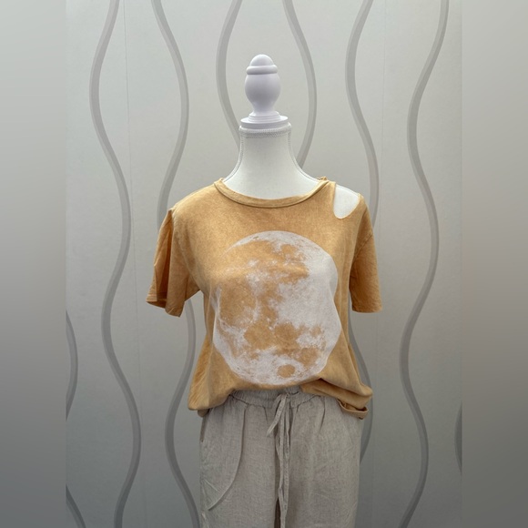 Tops - Moon Graphic Washed Effect Tan T-Shirt